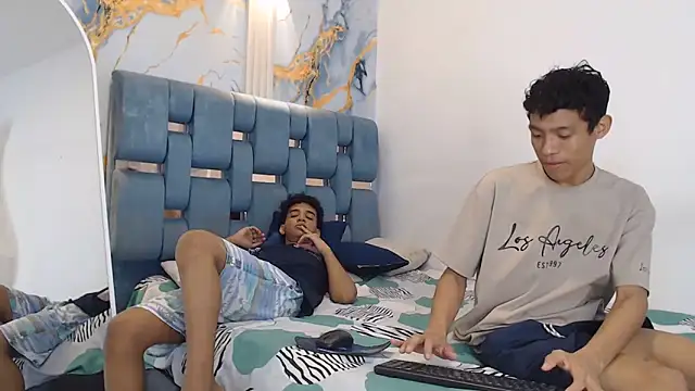 BEAUTY BOYS1 online show from 18, 3, 2026