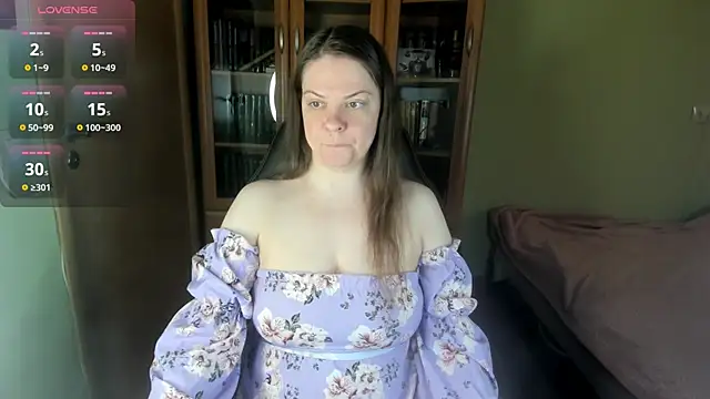 MiaLores online show from 11, 4, 2026