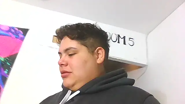 Hailey Curvy online show from 18, 12, 2025