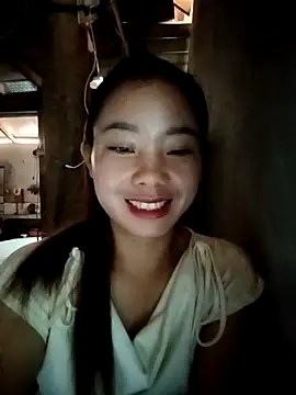 Snapshot of milo123-xx chatting on 27, 9, 2025 milo123-xx online show from 27, 9, 2025