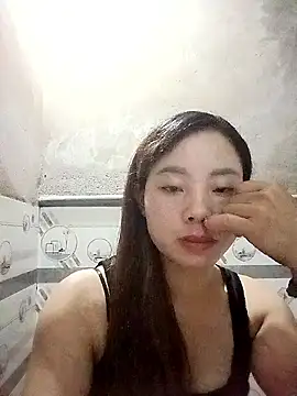 Snapshot of milo123-xx chatting on 28, 9, 2025 milo123-xx online show from 28, 9, 2025