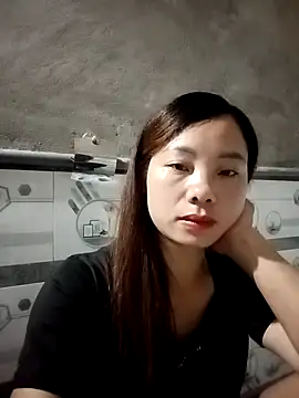 Snapshot of milo123-xx chatting on 3, 10, 2025 milo123-xx online show from 3, 10, 2025
