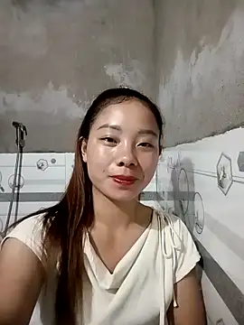 Snapshot of milo123-xx chatting on 4, 10, 2025 milo123-xx online show from 4, 10, 2025