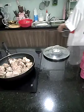 Stella-869 online show from 9, 10, 2025