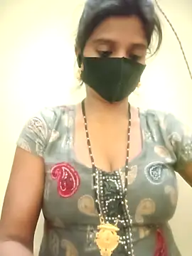 Snapshot of Mohini_Josh069 chatting on 17, 4, 2026 Mohini Josh069 online show from 17, 4, 2026