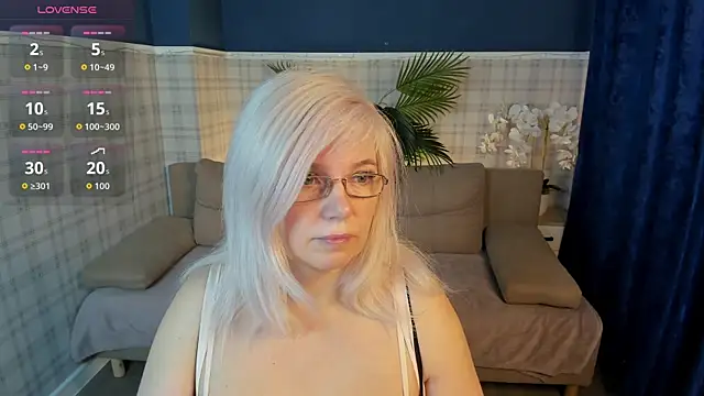 Hella Fabel online show from 22, 12, 2025