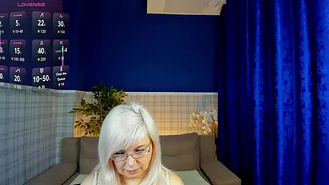 Hella Fabel online show from 9, 4, 2026