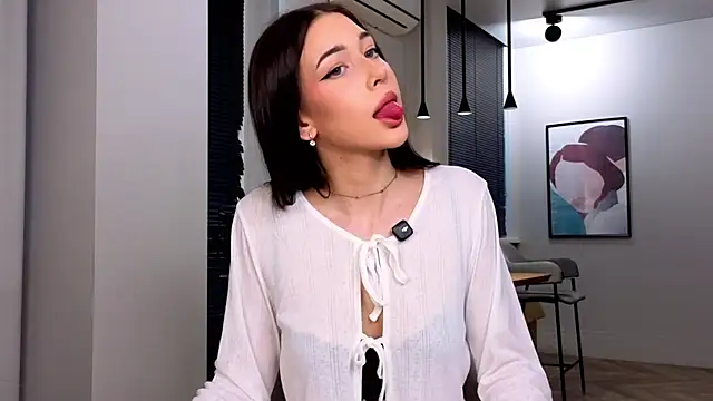 EviaRabasca online show from 24, 2, 2026