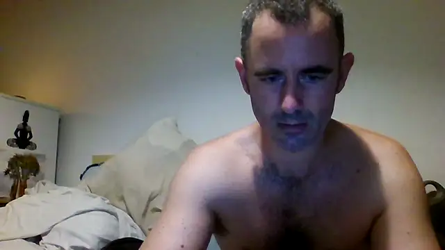 Snapshot of whatYwantMorrre chatting on 10, 10, 2025 whatYwantMorrre online show from 10, 10, 2025