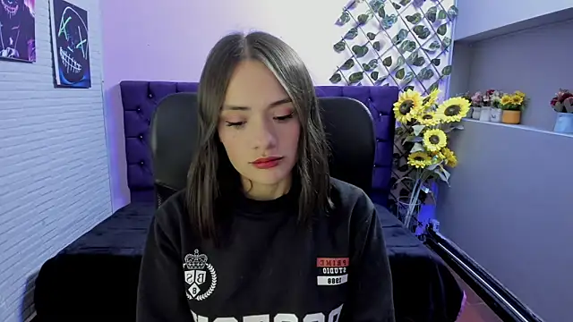 Snapshot of Tammy_Thompson_ chatting on 7, 2, 2026 Tammy Thompson online show from 7, 2, 2026