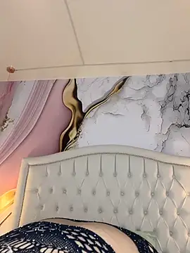 Lucy Milf 474 online show from 7, 4, 2026