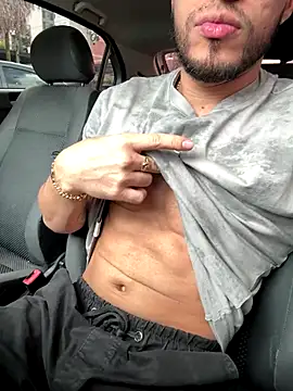 Snapshot of Thiago_Hill chatting on 18, 9, 2025 Thiago Hill online show from 18, 9, 2025