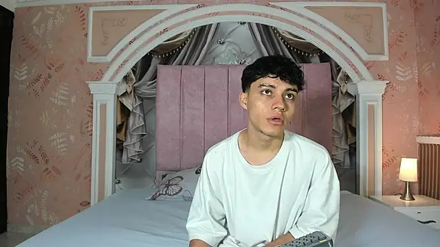 Dani rivass online show from 16, 12, 2025