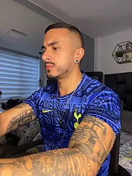 Snapshot of ALEXXX_KING chatting on 23, 9, 2025 ALEXXX KING online show from 23, 9, 2025