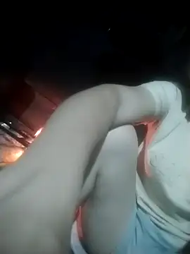 Snapshot of __min20__ chatting on 18, 9, 2025   min20   online show from 18, 9, 2025