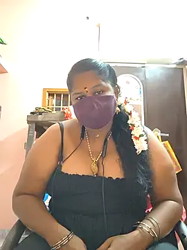 Snapshot of bakyasree143 chatting on 25, 4, 2026 bakyasree143 online show from 25, 4, 2026
