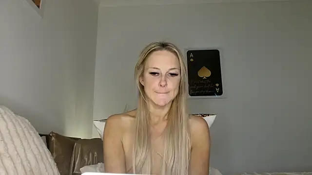 Snapshot of imyourgoodgirl69 chatting on 29, 11, 2025 imyourgoodgirl69 online show from 29, 11, 2025