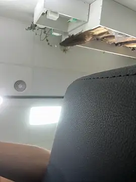 imyourgoodgirl69 online show from 6, 3, 2026