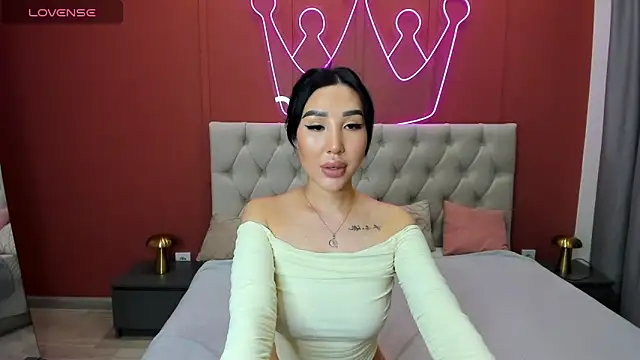 Jennifer Munoz online show from 27, 11, 2025