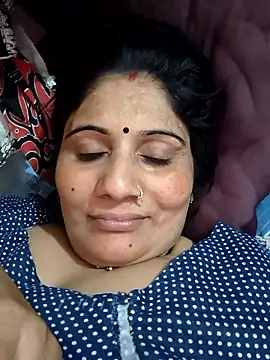 Snapshot of Rakhi99x chatting on 29, 5, 2026 Rakhi99x online show from 29, 5, 2026