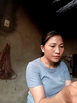 Snapshot of YAYAA-502 chatting on 13, 9, 2025 YAYAA-502 online show from 13, 9, 2025