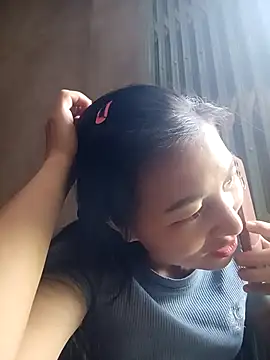 Snapshot of YAYAA-502 chatting on 10, 10, 2025 YAYAA-502 online show from 10, 10, 2025