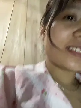 Ngoc-bbi online show from 7, 4, 2026