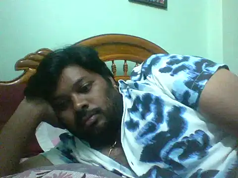 Snapshot of sunkara1 chatting on 12, 11, 2025 sunkara1 online show from 12, 11, 2025