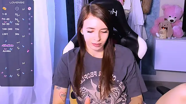 ZoyaMill online show from 15, 9, 2025