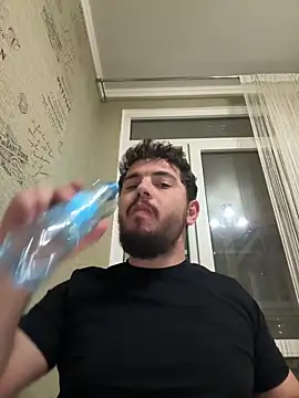 Snapshot of Sam_Gladiator chatting on 3, 11, 2025 Sam Gladiator online show from 3, 11, 2025