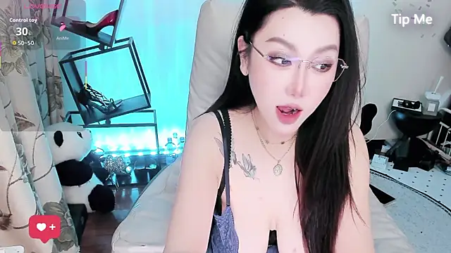 NuNui-66 online show from 16, 12, 2025