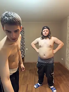 desiredude9 online show from 28, 7, 2026