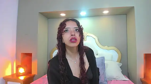 AteneaGreyy online show from 25, 10, 2025