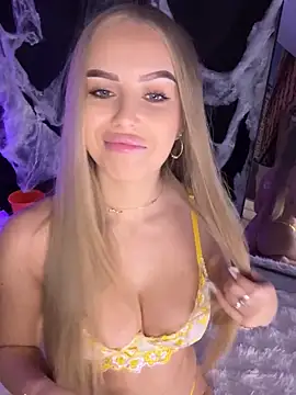 AubrieleRouj1 online show from 24, 10, 2025