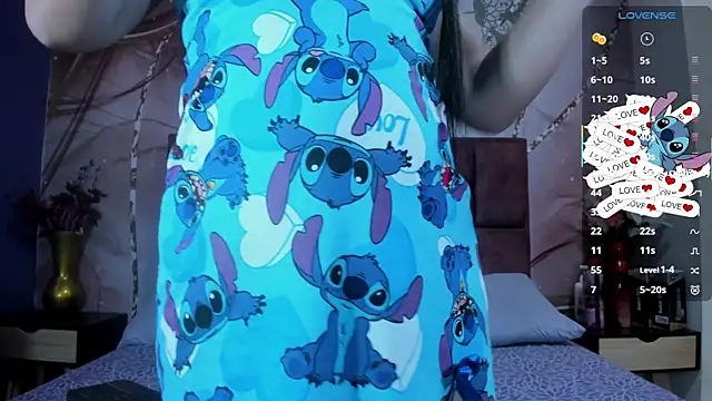 luna maisonn online show from 3, 10, 2025