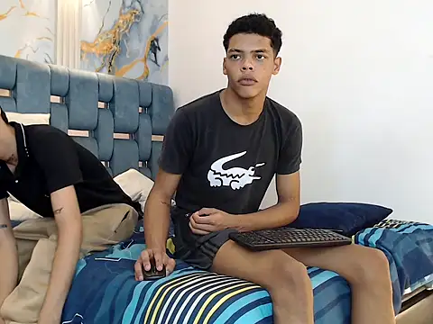 PRETTY FEM online show from 21, 12, 2025