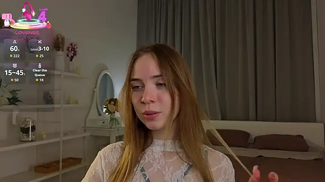 Snapshot of CarollSmithh chatting on 23, 10, 2025 CarollSmithh online show from 23, 10, 2025