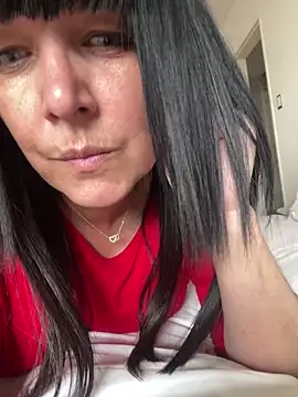 Snapshot of Mayra_milk chatting on 10, 9, 2025 Mayra milk online show from 10, 9, 2025