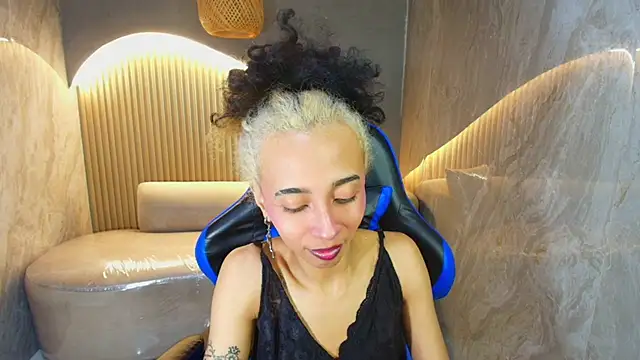 Agnis ink r online show from 15, 10, 2025