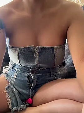 Sarahlove 90 online show from 20, 9, 2025