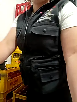 Snapshot of VERONICA__03 chatting on 19, 9, 2025 VERONICA 03 online show from 19, 9, 2025