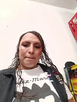 Snapshot of VERONICA__03 chatting on 27, 9, 2025 VERONICA 03 online show from 27, 9, 2025