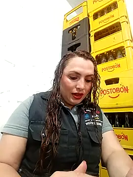 Snapshot of VERONICA__03 chatting on 17, 11, 2025 VERONICA 03 online show from 17, 11, 2025