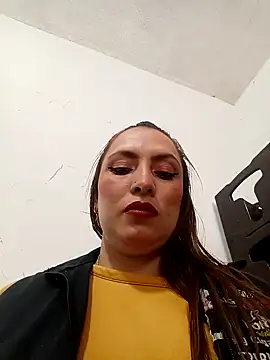 Snapshot of VERONICA__03 chatting on 22, 11, 2025 VERONICA 03 online show from 22, 11, 2025