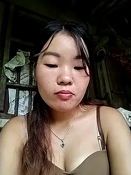 Snapshot of lylylove chatting on 9, 9, 2025 lylylove online show from 9, 9, 2025