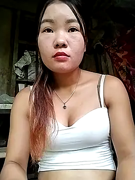 Snapshot of lylylove chatting on 15, 9, 2025 lylylove online show from 15, 9, 2025