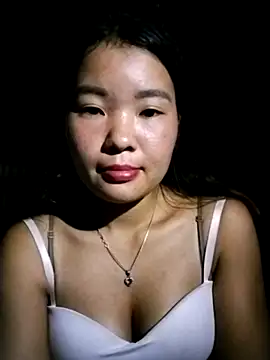 Snapshot of lylylove chatting on 16, 9, 2025 lylylove online show from 16, 9, 2025