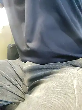 Snapshot of anggllaaa chatting on 28, 11, 2025 anggllaaa online show from 28, 11, 2025