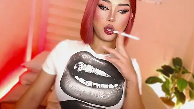 Snapshot of MissRumi_Hunter chatting on 1, 12, 2025 MissRumi Hunter online show from 1, 12, 2025