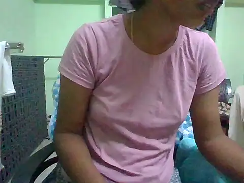 Snapshot of raasi_telugu chatting on 15, 9, 2025 raasi telugu online show from 15, 9, 2025